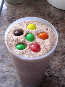 How to make a peanut butter m&m frappuccino/frappe